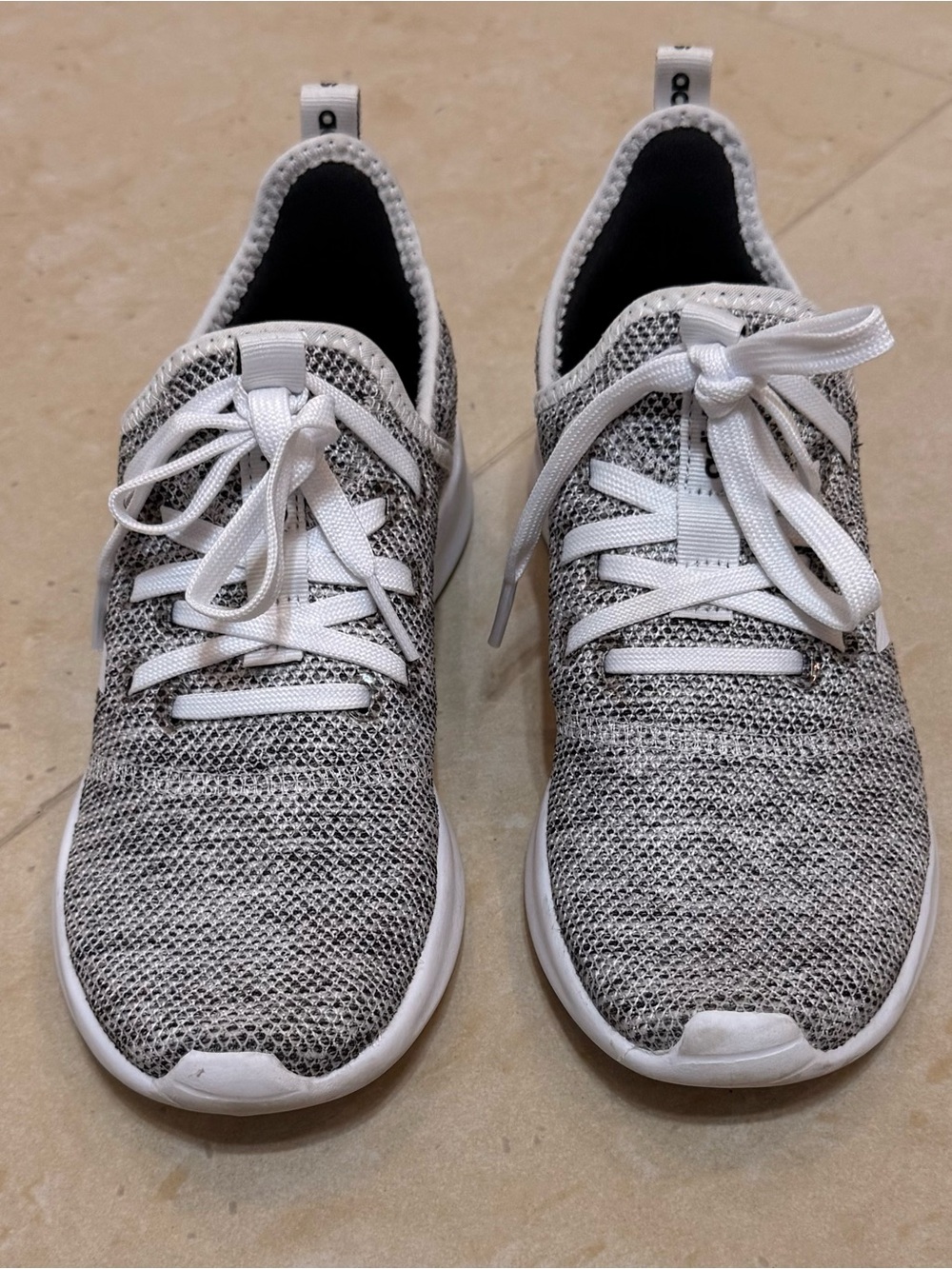 adidas Women’s Knit Lace-Up Sneakers - White/Gray Cloudfoam Comfort US:6”